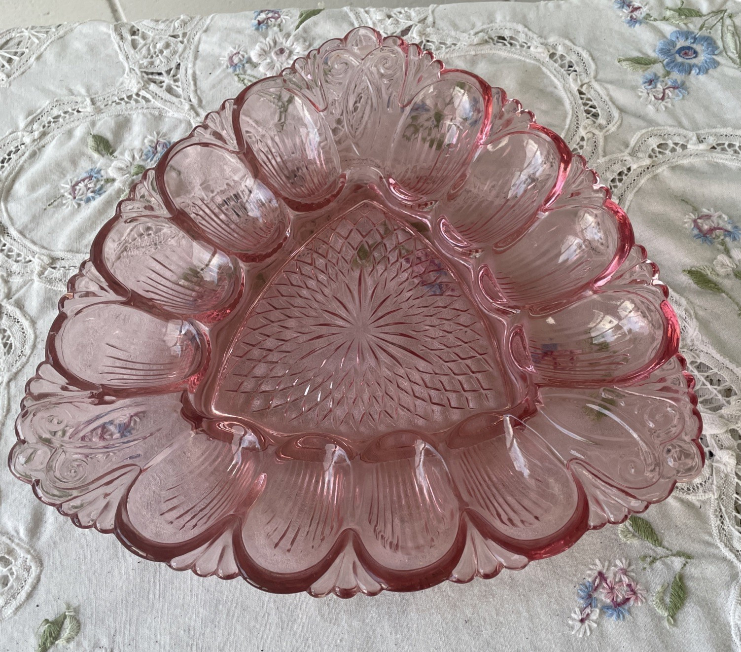 Vintage Pink Glass L E Smith Deviled Egg Triangle Dish Serving Plate MCM 1950's