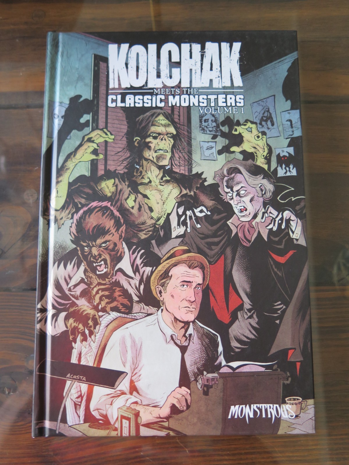 KOLCHAK MEETS THE CLASSIC MONSTERS HC MONSTROUS BOOKS VERY RARE OOP