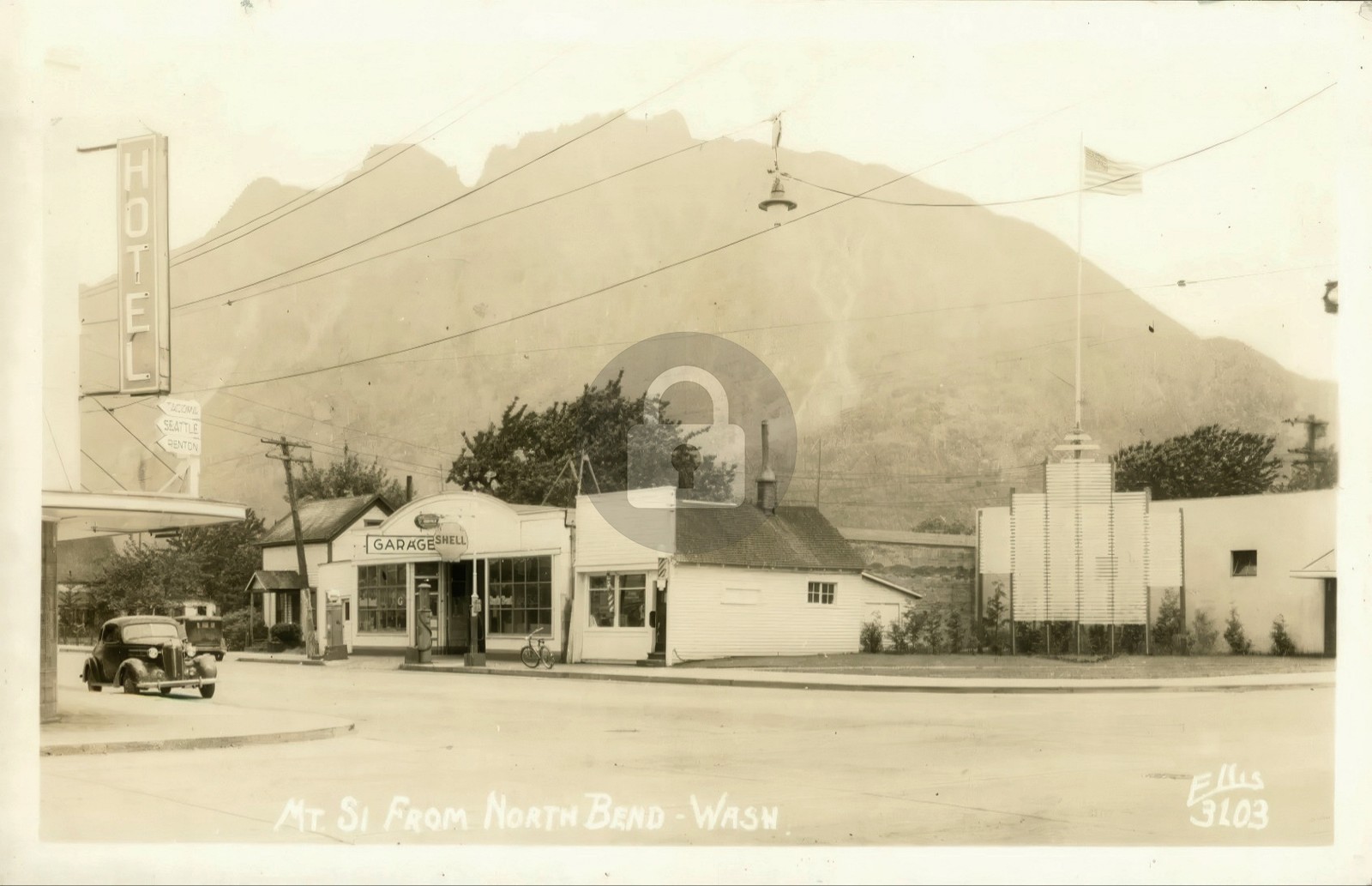 North Bend Washington Mount Si Shell Garage Ellis 1940s RPPC Photo Postcard COPY
