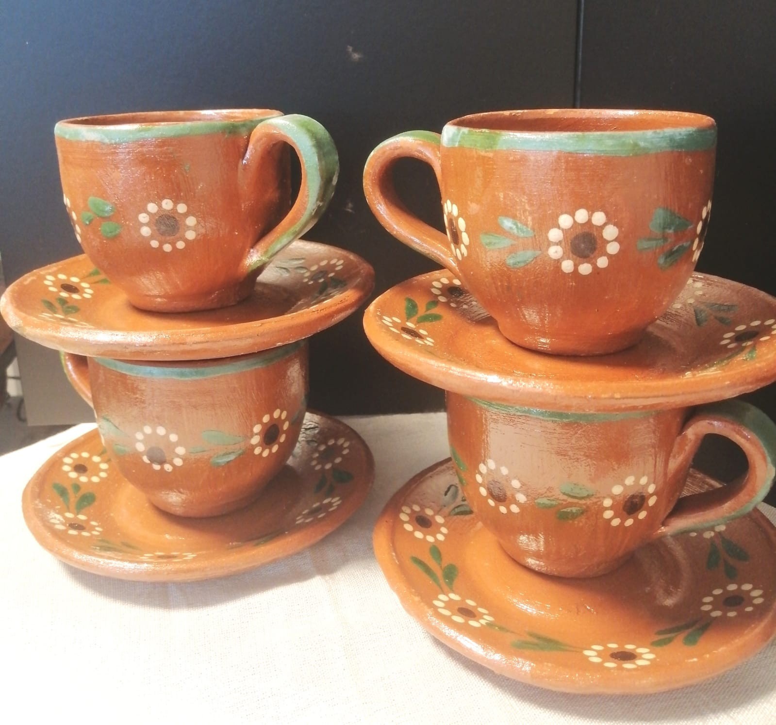 PLATO Y TAZA DE BARRO HECHOS AMANO ARTESANIA MEXICANA
