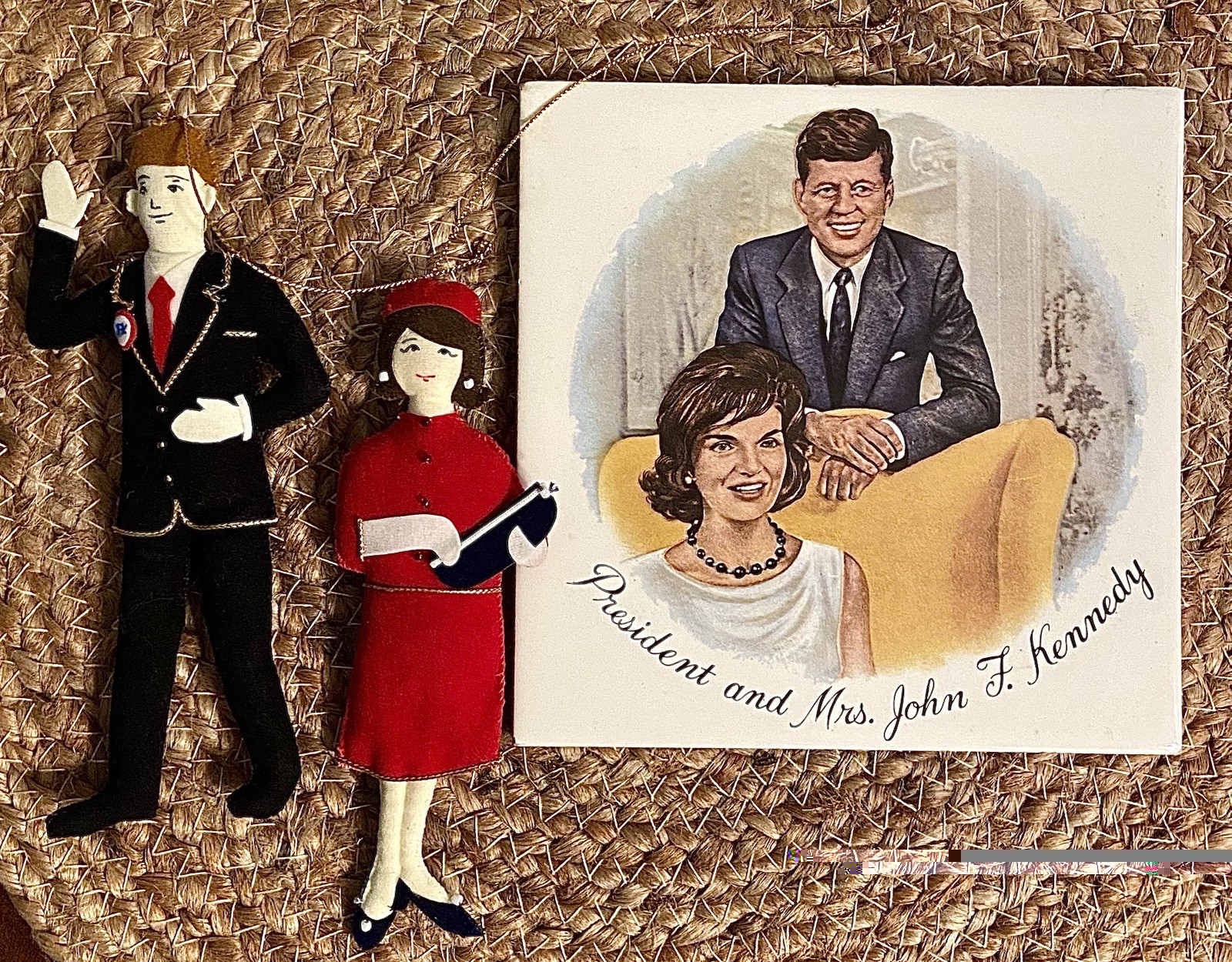 RARE VINTAGE SET John F. Kennedy & Jackie Christmas Ornaments & Ceramic Tile