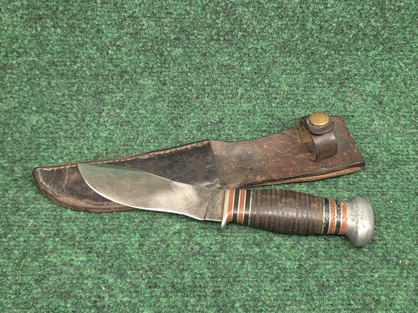Vintage REMINGTON UMC RH-32 Hunter Skinner Knife c.1930 w/ U.S.N. (NAVY) Sheath