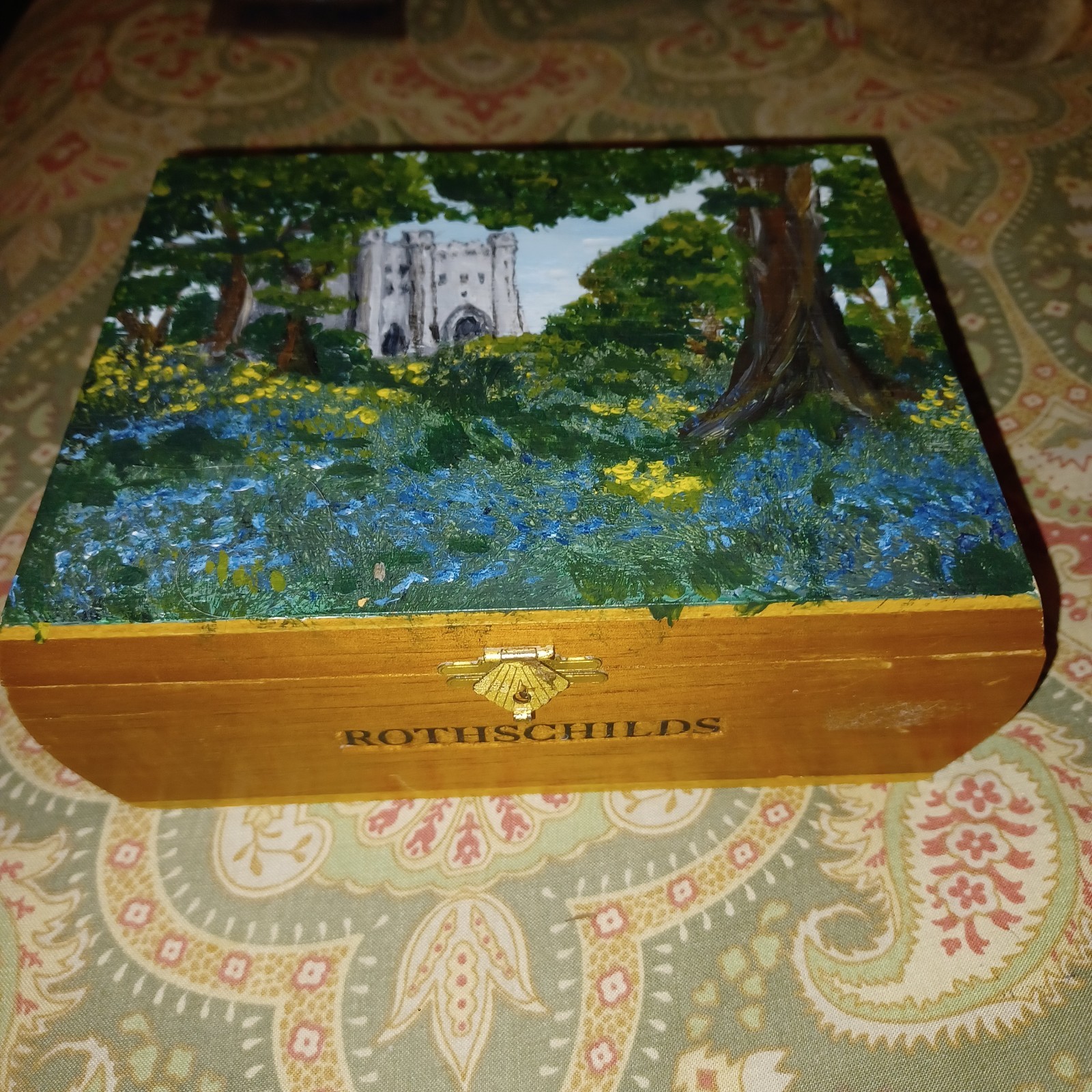 Rothschilds Don Tomas Vintage Handmade Hand-Painted Wooden Cigar Box Painted Lid