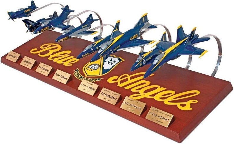USN Blue Angels Team 8 Airplane Demo Fleet Desk Top Display 1/72 SC Jet Model