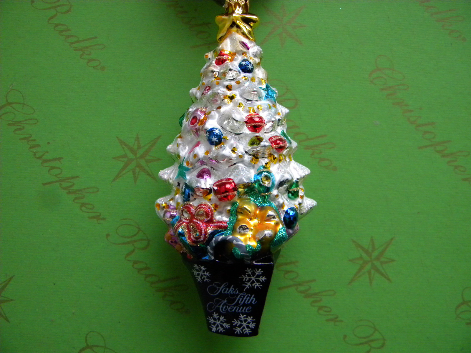 CHRISTOPHER RADKO SAKS FIFTH AVENUE HOLIDAY SHOPPER 2007 3011936 GLASS ORNAMENT