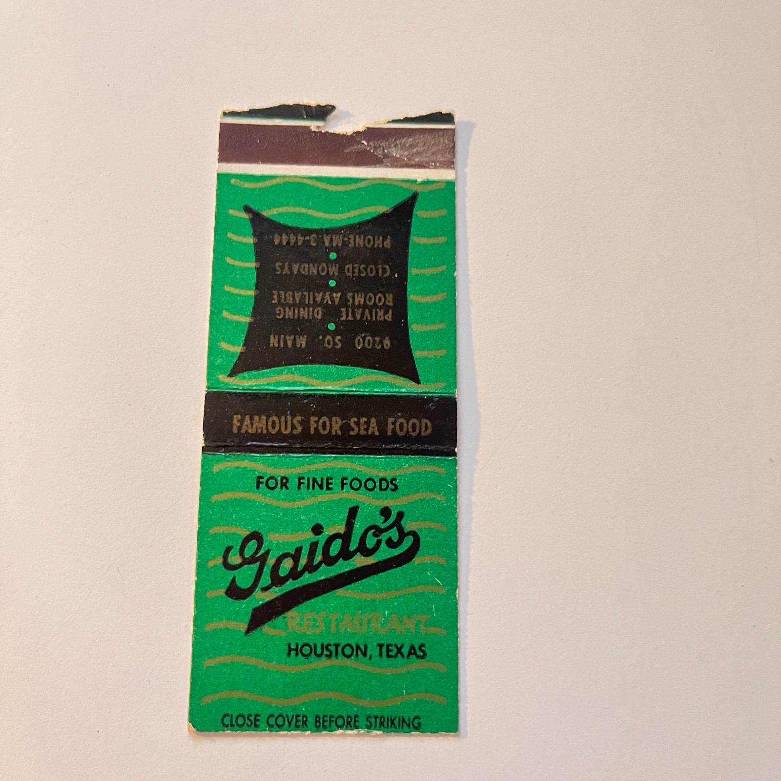 Gaido\'s Famous For Sea Food Houston TX Vintage Matchbook Cover 4MB111-5