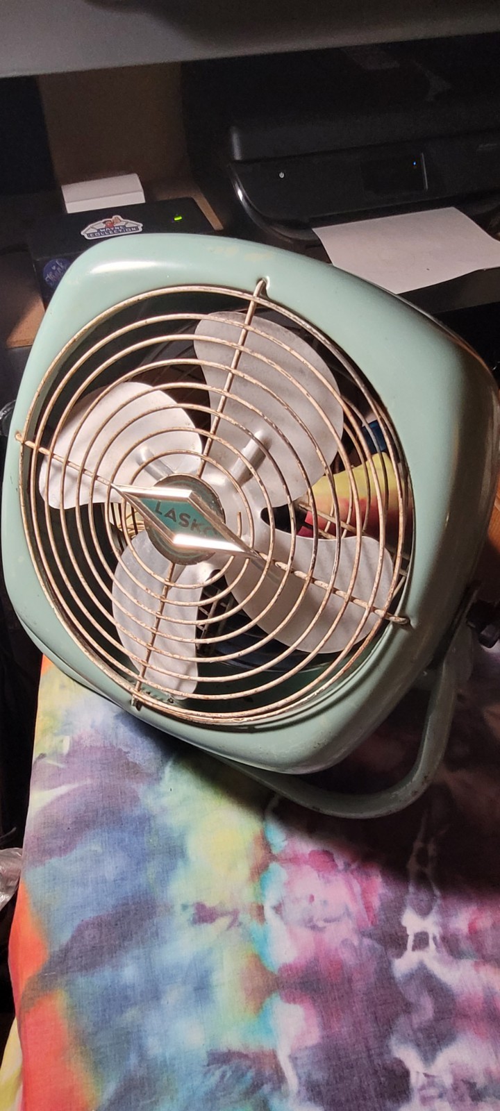 1950s LASKO FAN SEAFOAM BLUE ALL ORIGINAL & IT WORKED WHEN PLUGGED IN/NICE FAN