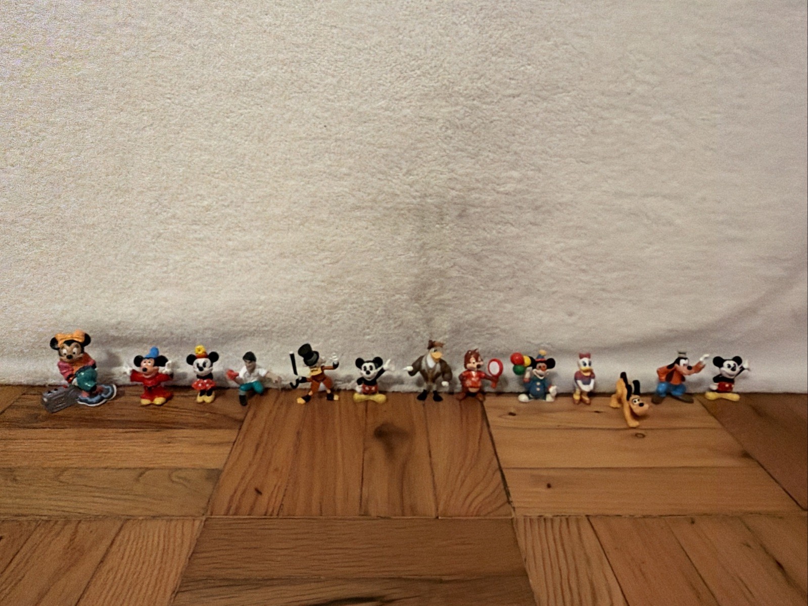 Vtg Disney PVC Lot of 13 Figures-Mickey Minnie Mouse Applause Bully 