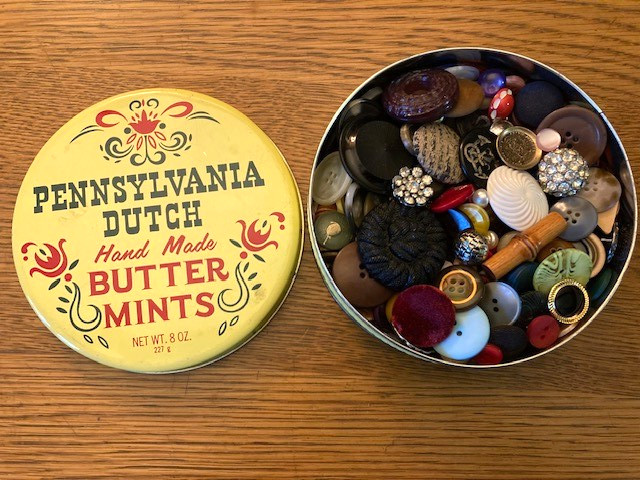 Vintage Pennsylvania Dutch Butter Mint Tin & Mixed Sewing/Crafting Button Lot