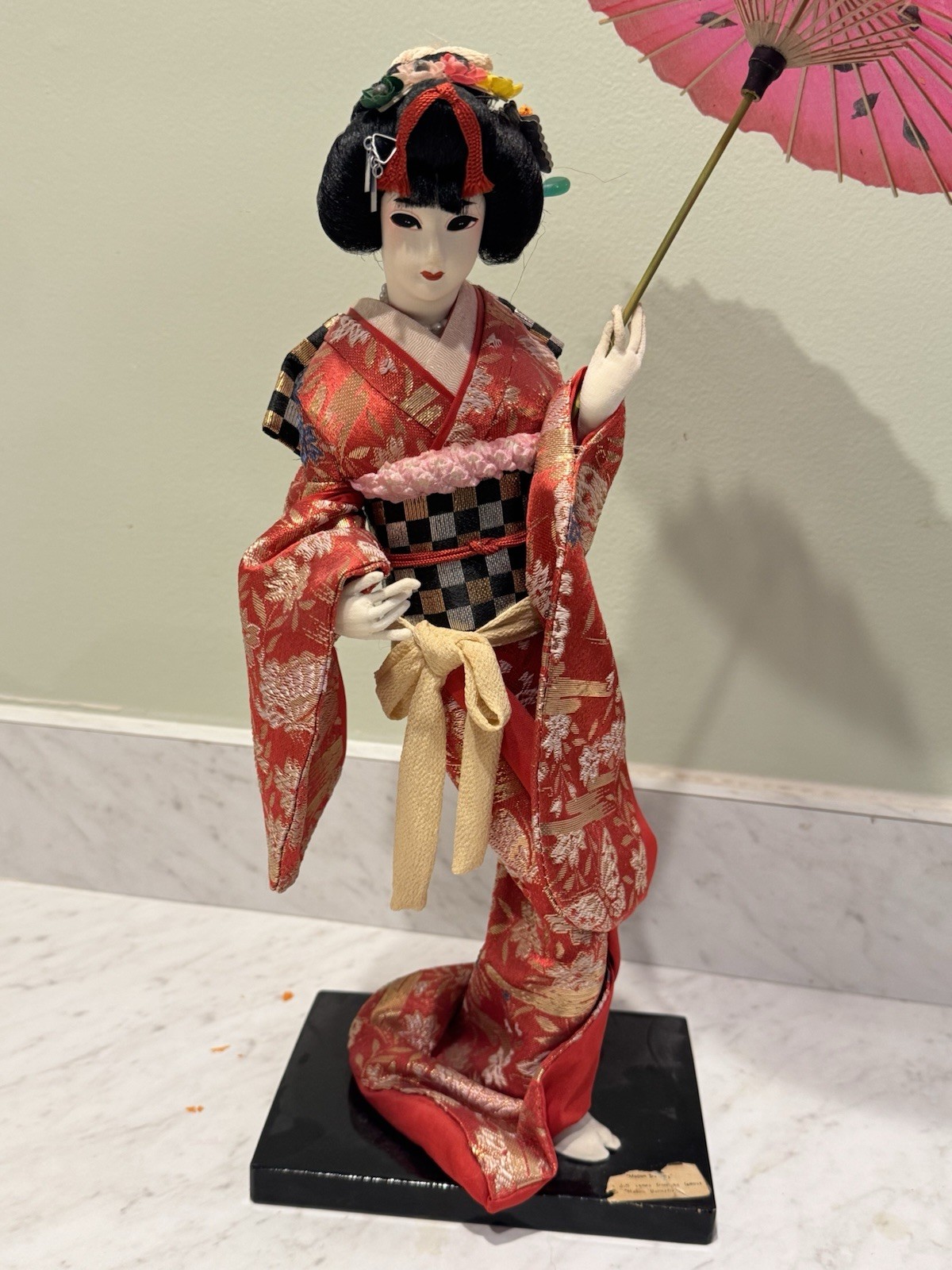 Vintage Japanese Geisha Doll Silk Kimono on Stand Maiko Folk Craft H: 14.5 in