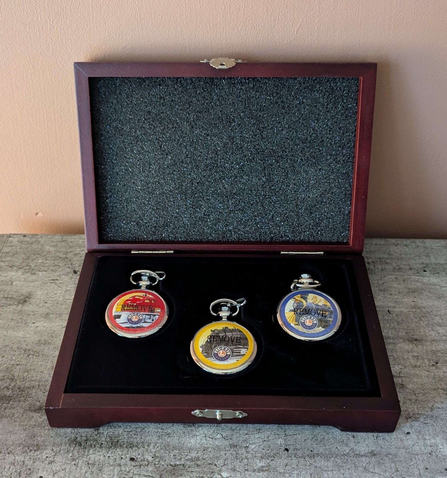 Lionel Licensed Westminster Pocket Watches Set of 3 in Case. Lionel Trains