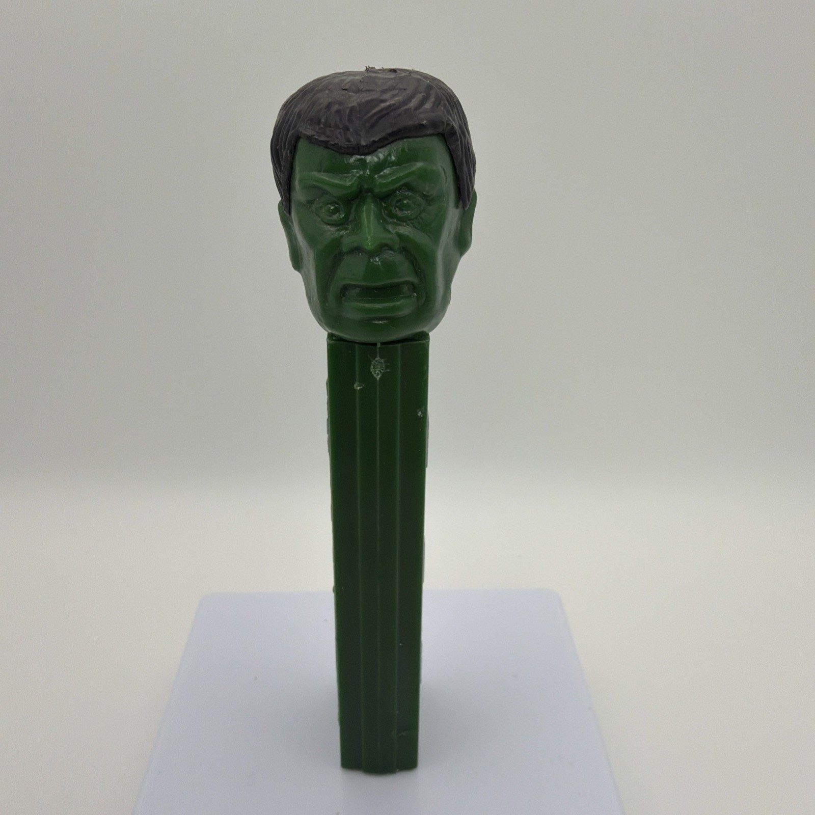 Vintage PEZ Incredible Hulk Dispenser 3.9 Hong Kong Dark Green No Feet Marvel