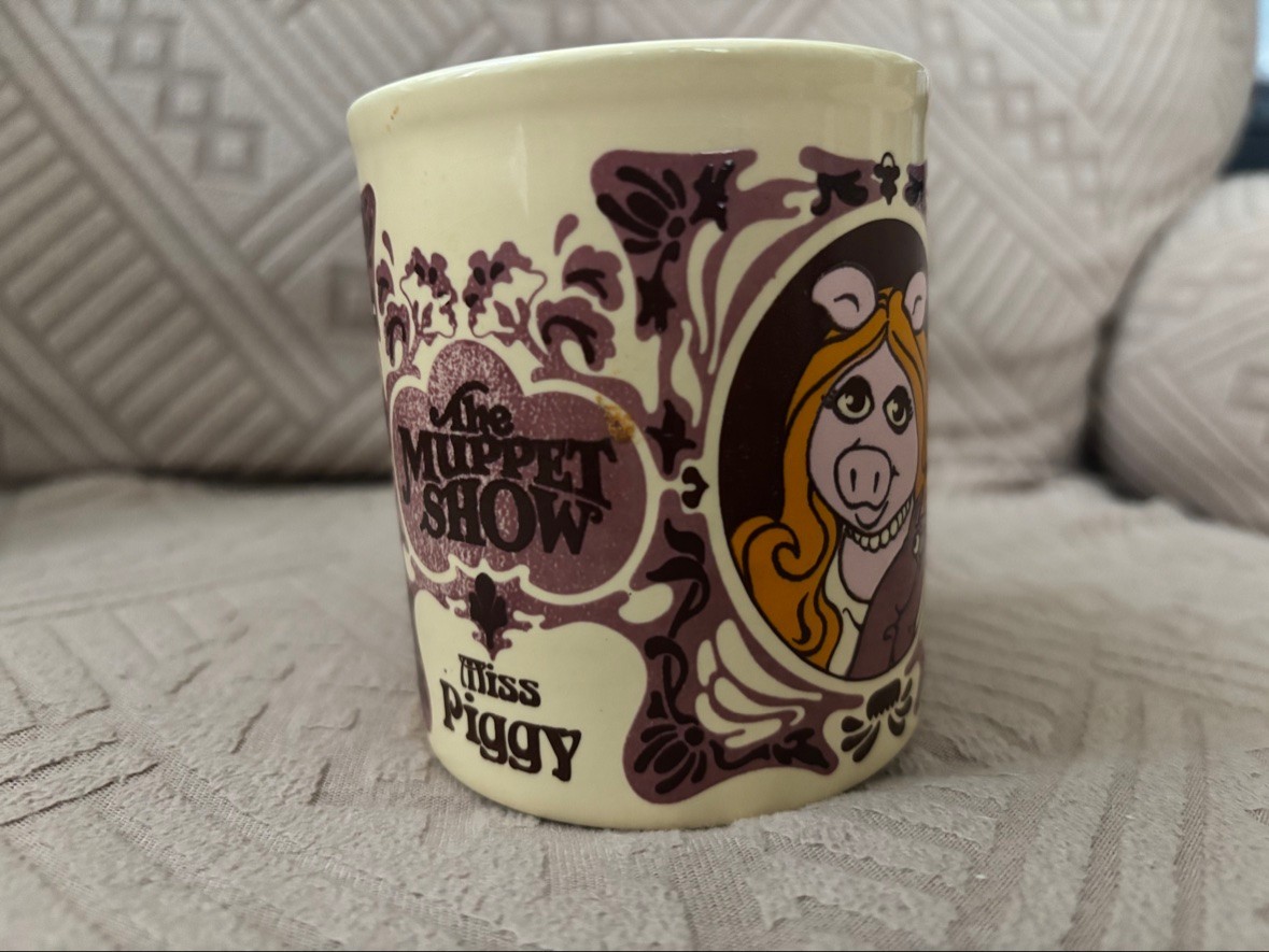 Vintage 1978 Miss Piggy Mug - The Muppet Show Kiln Craft Staffordshire England