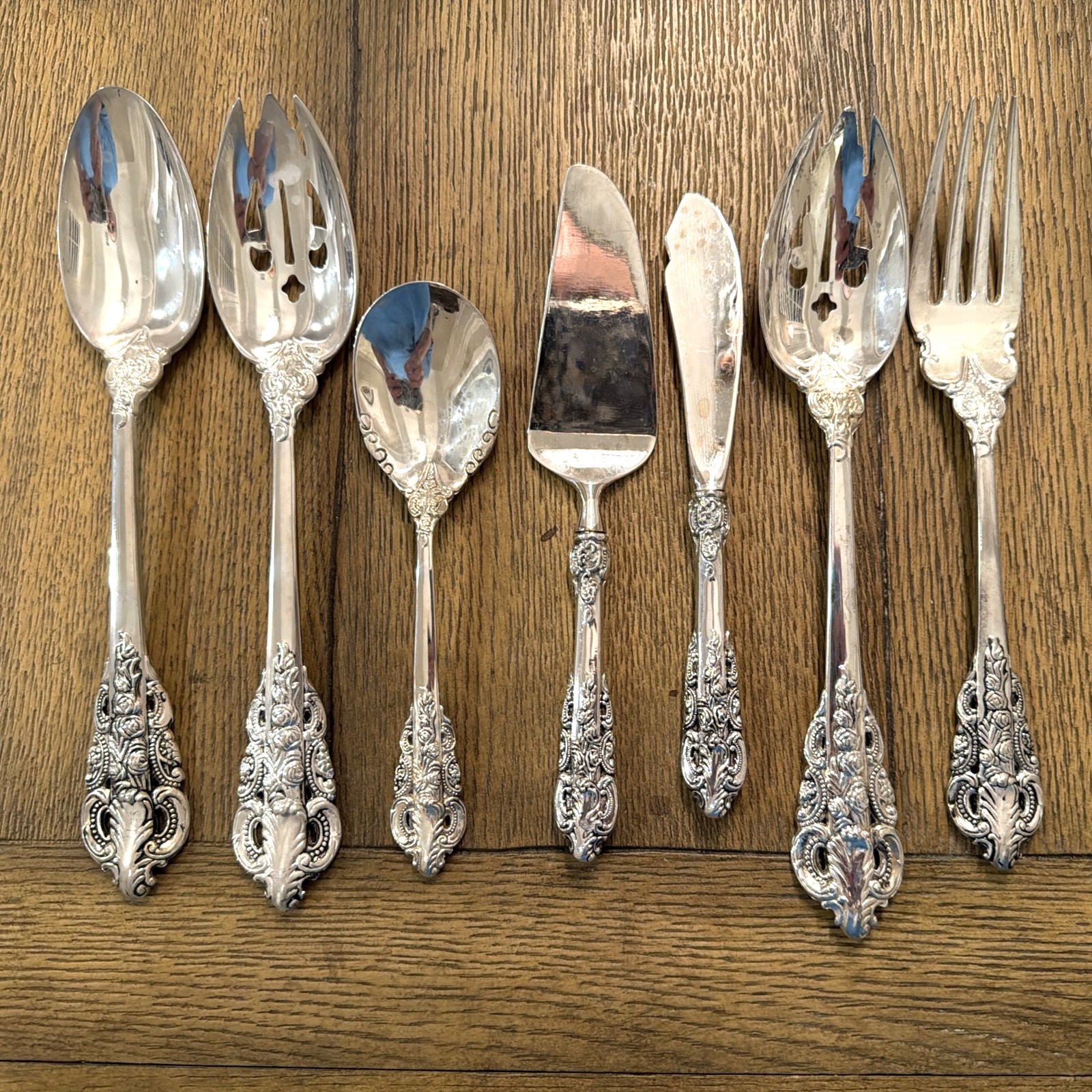 Godinger Baroque Silverplate Flatware Serving Pieces Set of 7