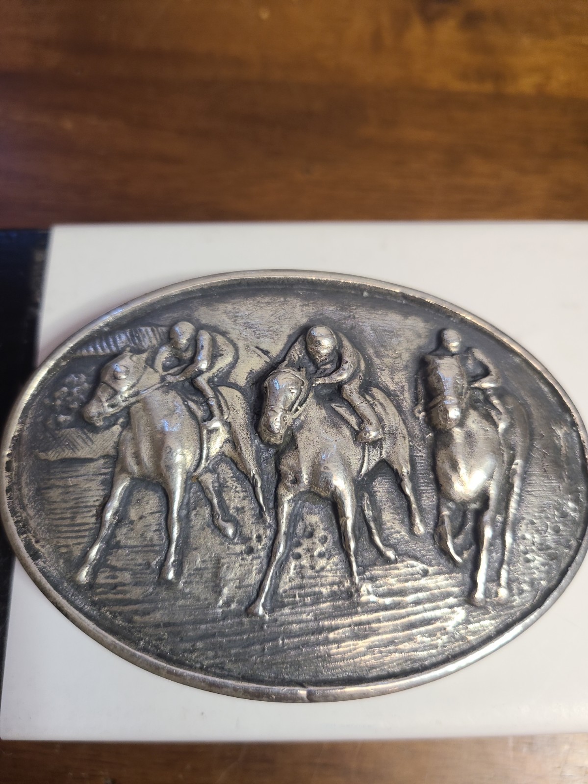 Vtg RARE DIABLO Sterling Silver Overlay Belt Buckle 3 Jockeys On Horses Racing 