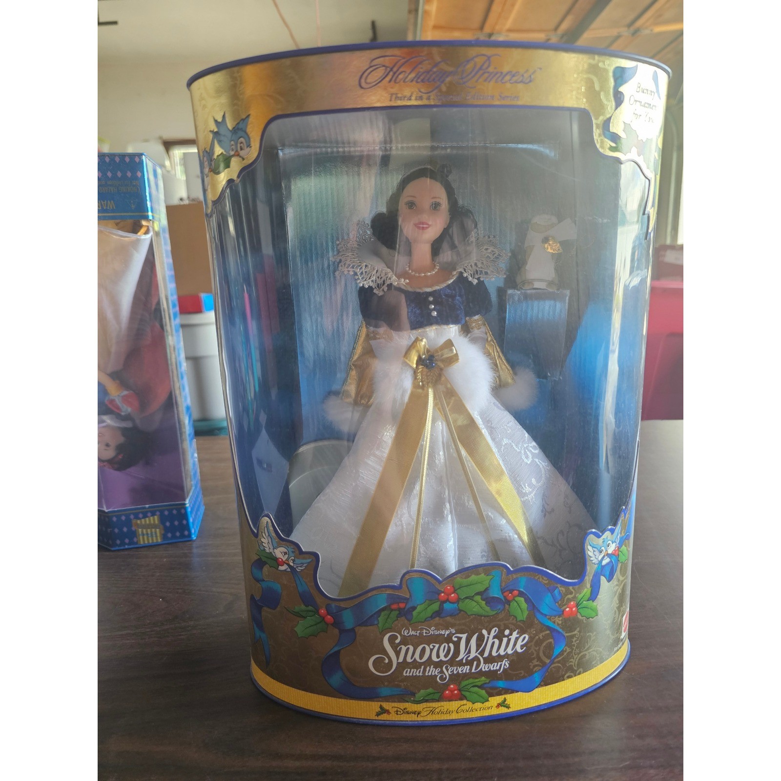 Mattel Disney Holiday Princess Snow White Doll 1998 Special Edition 19828 NIB