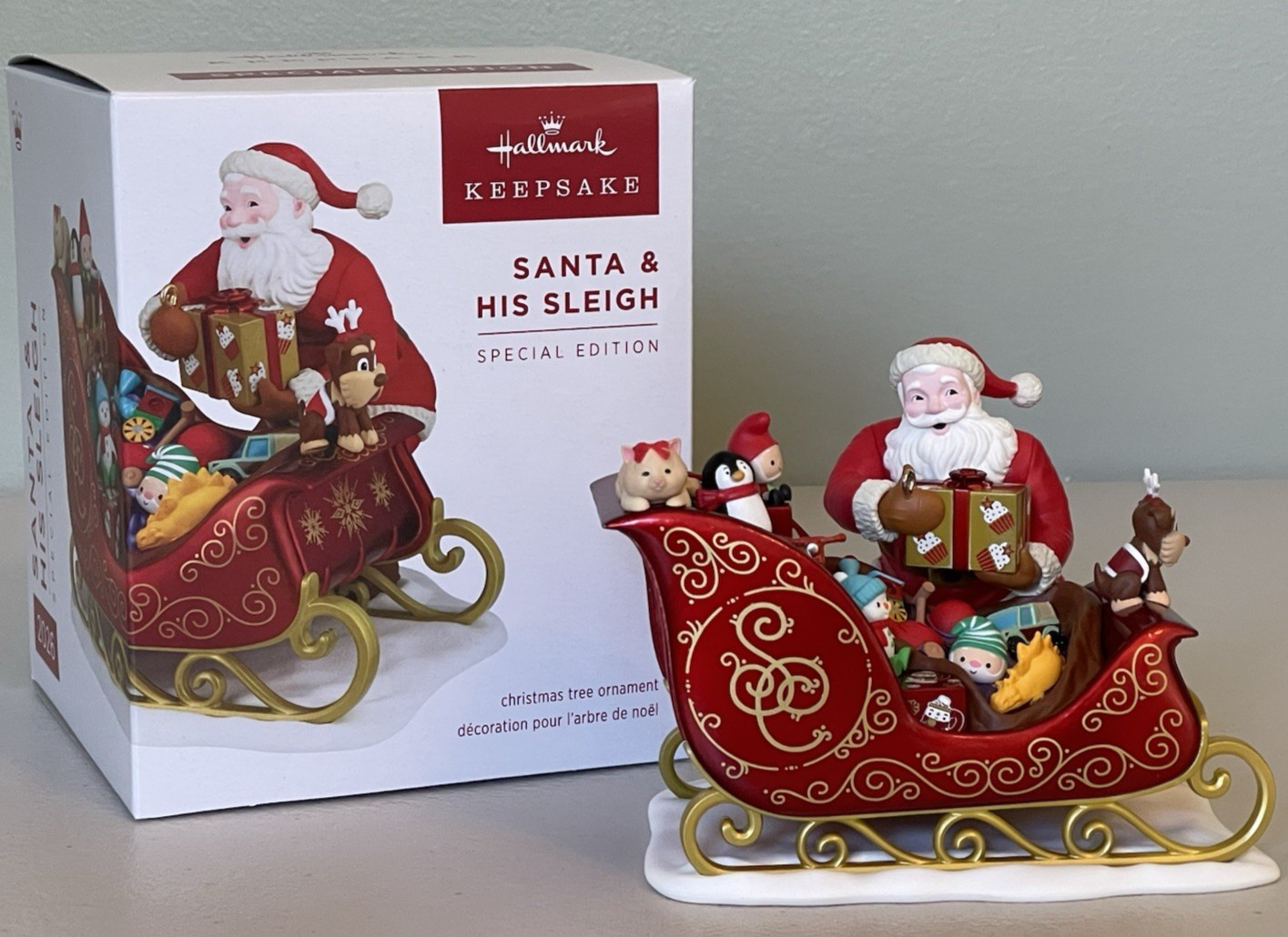 Hallmark 2026 SANTA & HIS SLEIGH Special Edition Unsigned Ornament ~ NMIB