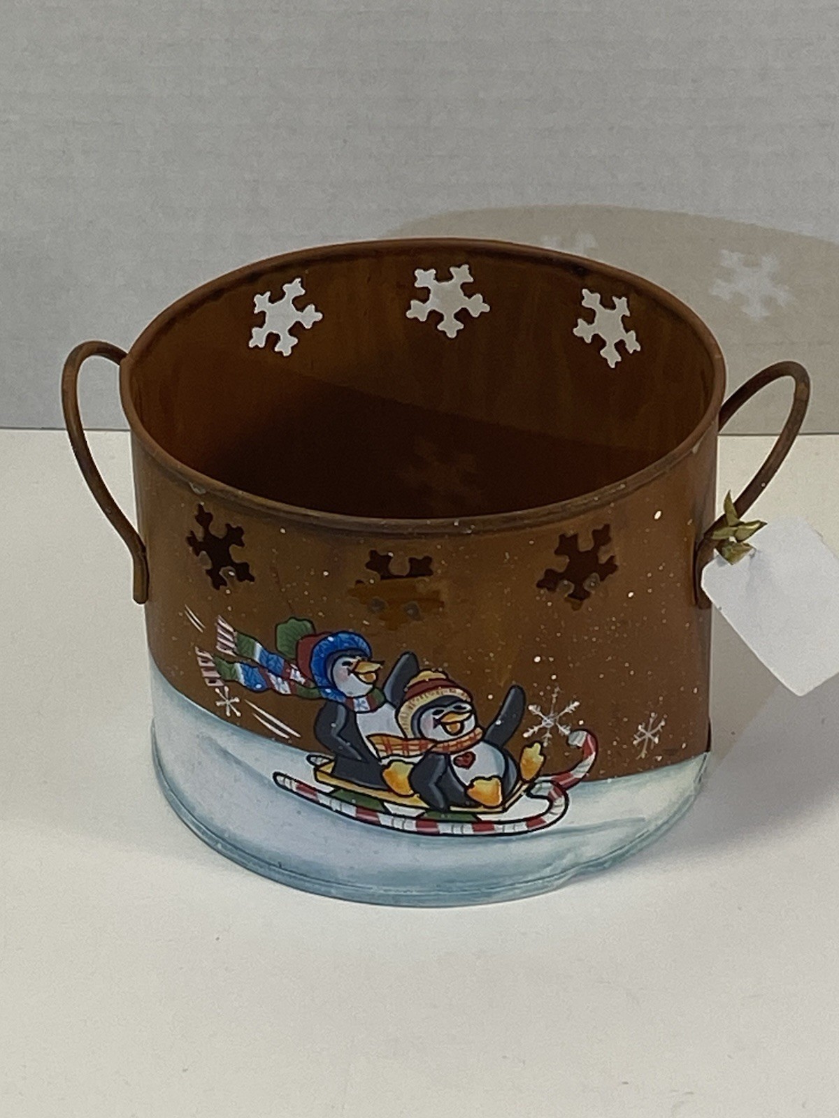 Vtg 90s Rustic metal holiday bucket Hand painted winter penguins. Nos Unused