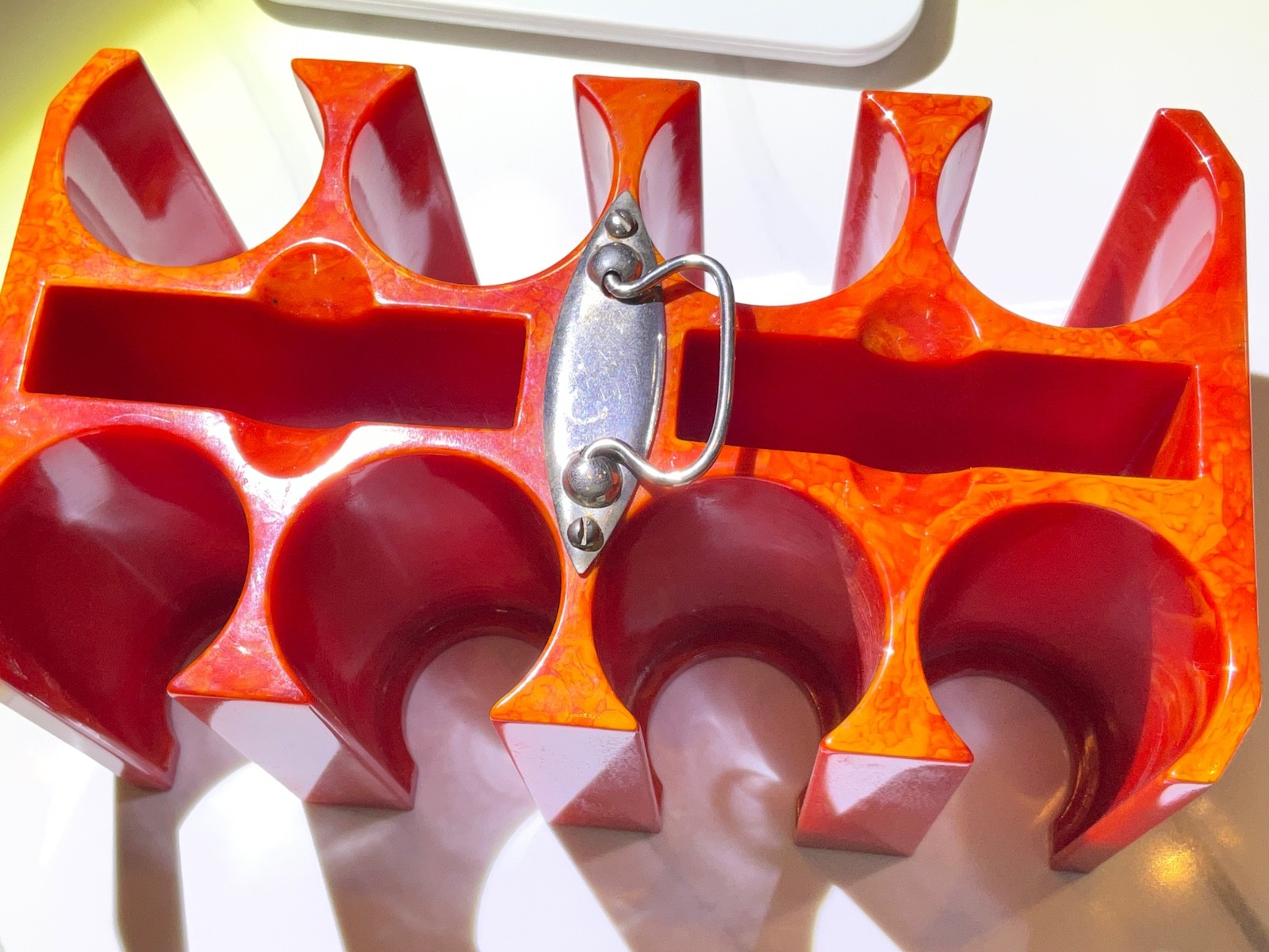 BEAUTIFULLY MARBLED BAKELITE POKER CHIP CADDY———-SEE PICTURES & VIDEO