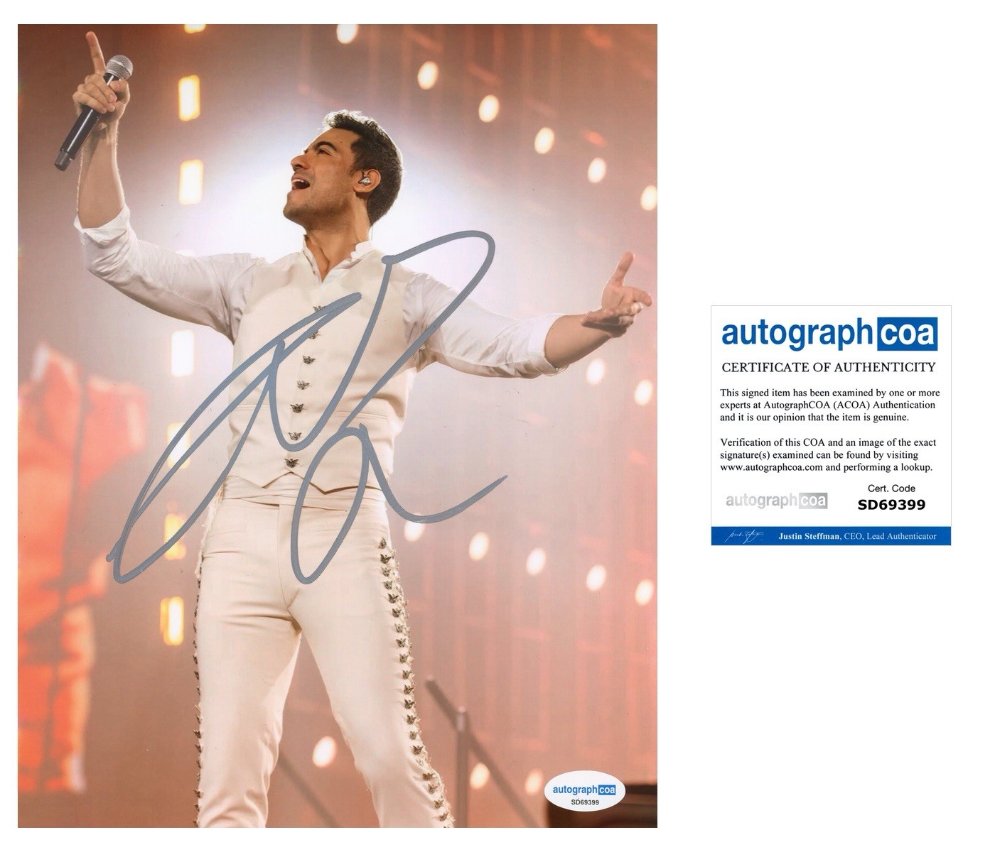 CARLOS RIVERA SIGNED/FIRMADO 8x10 PHOTO ROMEO SANTOS BAD BUNNY - ACOA COA