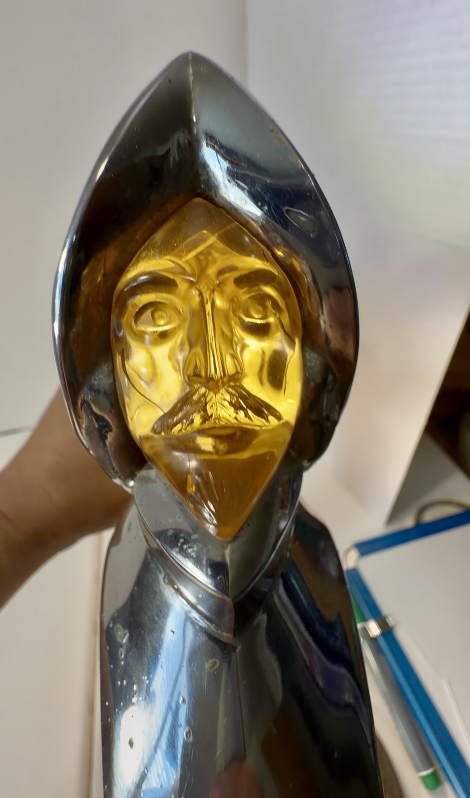 DeSoto 1951 1952 Hood Ornament Lucite Conquistador 51 52 17559 1385605 Vintage