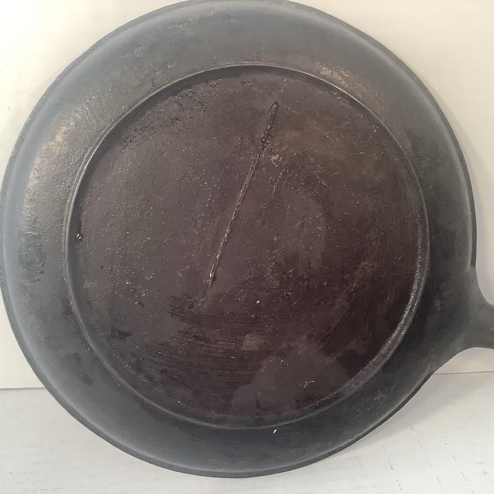 Vintage Cast Iron Gate Marked Griddle Skillet Fancy Handled 9
