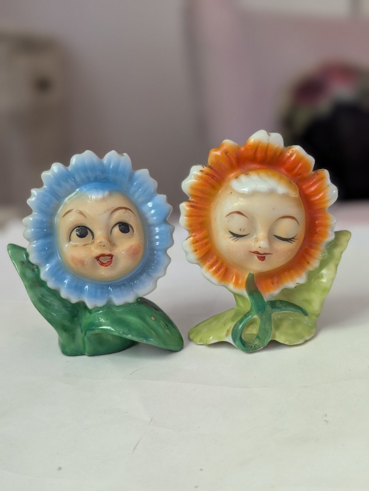 Japan AUTHENTIC VINTAGE  1950s MCM Anthropomorphic Flower  Salt + Pepper Shakers