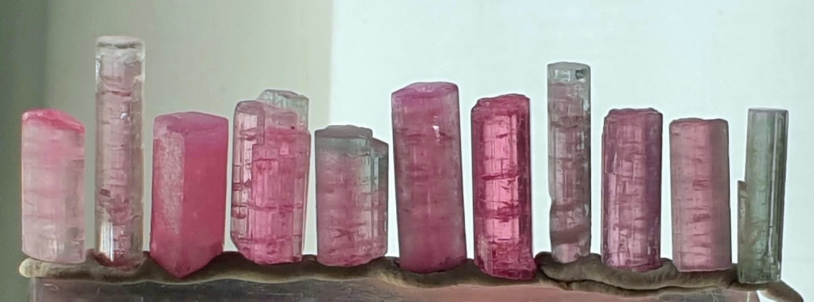 Saturated Naturel Top Quality Tourmaline Crystal From Afg