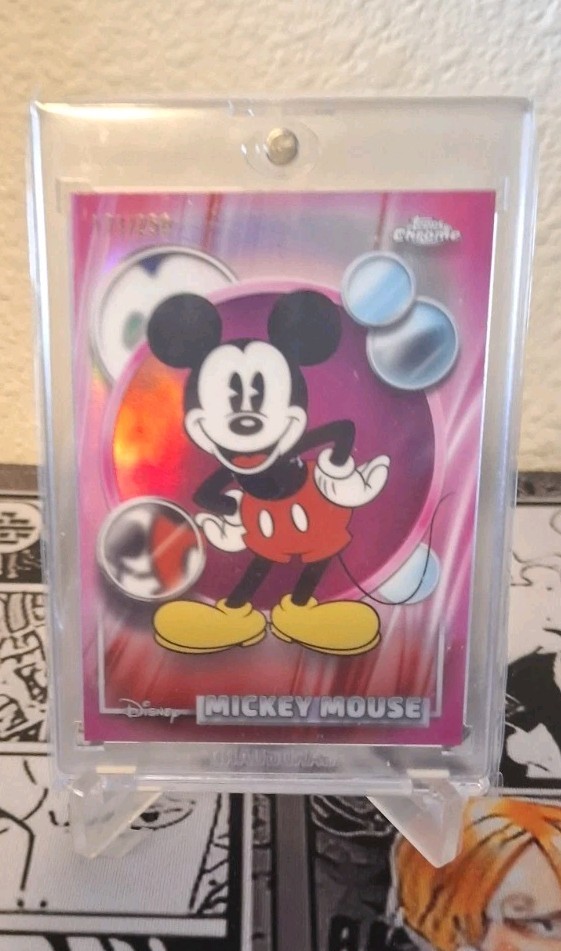 2026 Topps Chrome Disney Mickey Mouse Card #50 Pink Refractor 171/250💎💎