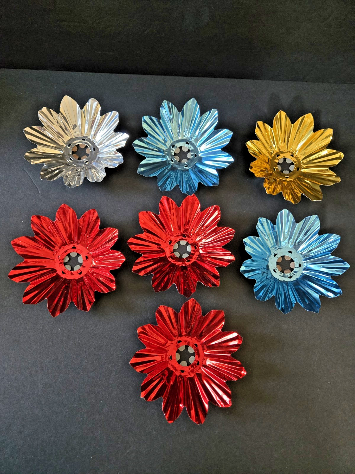 7 Vtg Christmas Light Reflectors Jumbo 4\