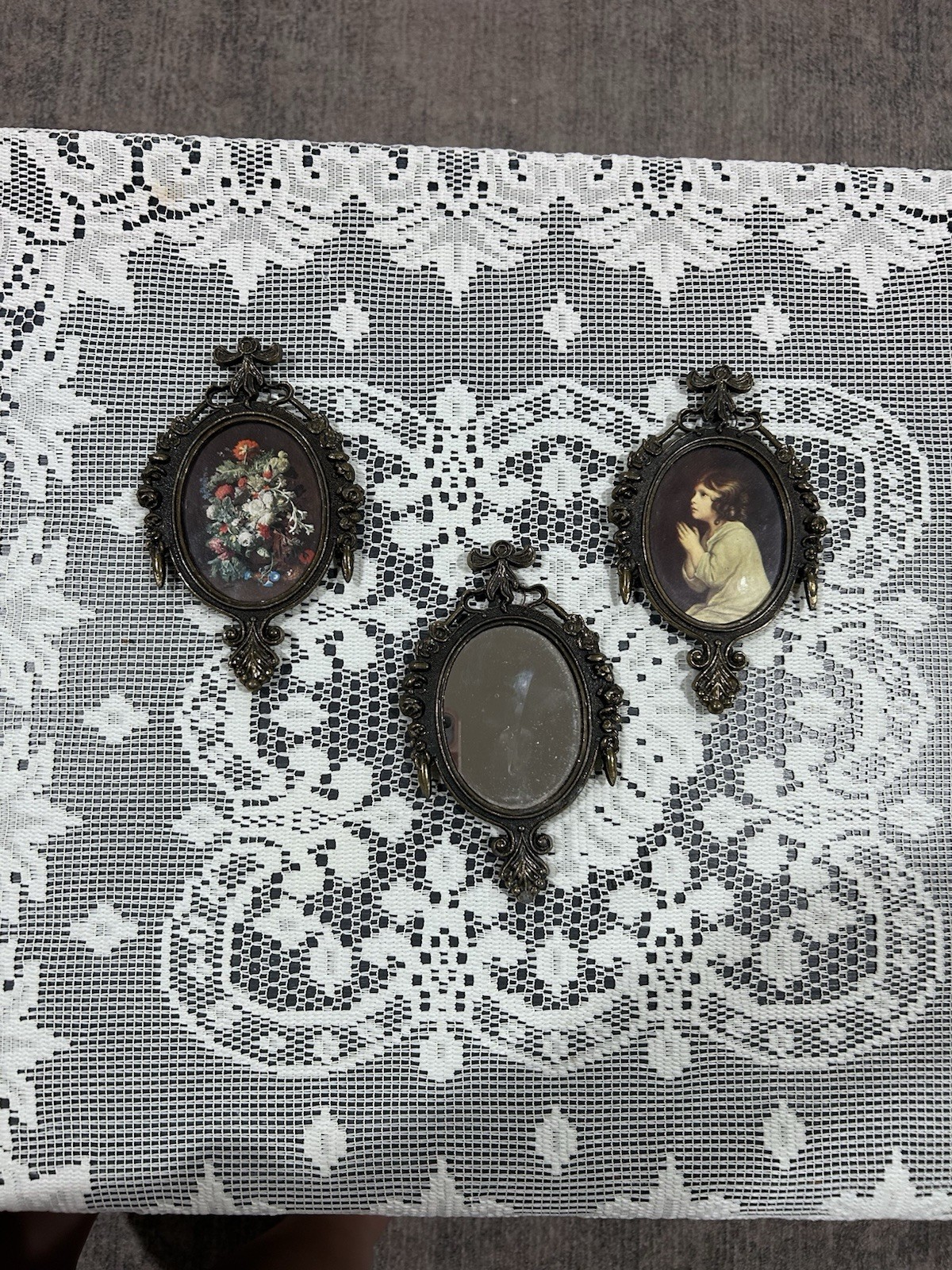 Set Of 3 Vtg Small Oval Ornate Metal Picture Frames  And Mirror Victorian Style