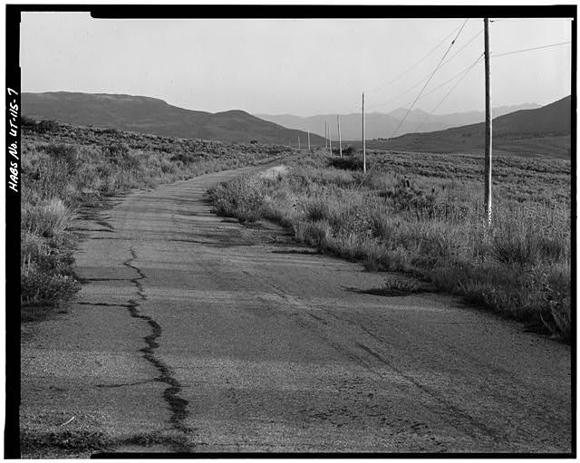 Photo:U.S. Highway 40 Original Grade Road View South 1900s