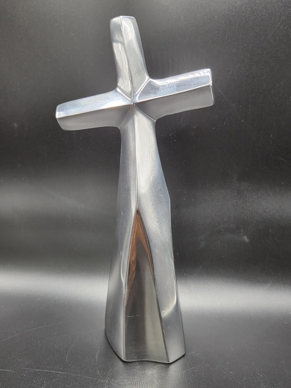 2014 NAMBE MT0301 Alloy Taos Cross Sculpture 8.5\