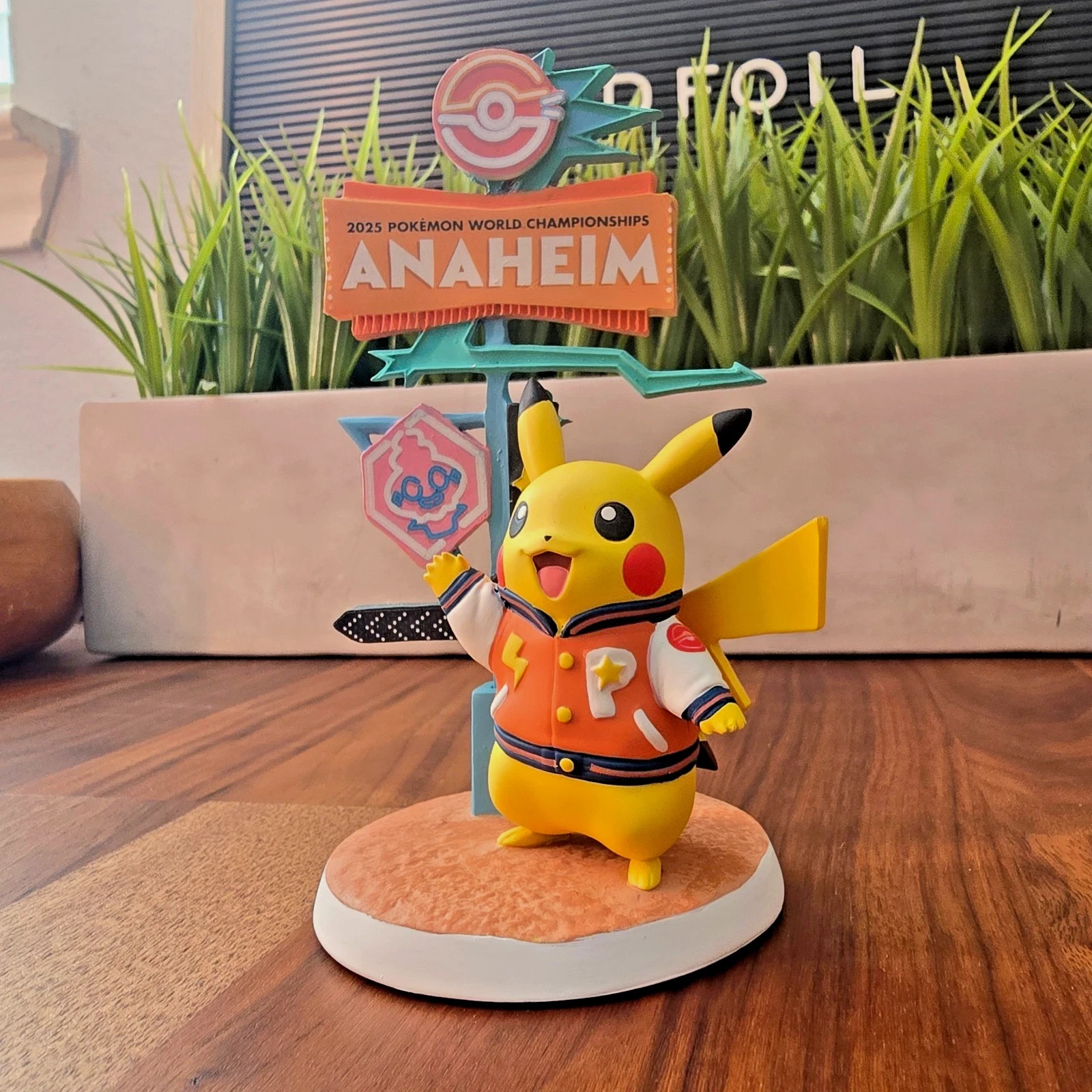 2025 Pokemon WCS Anaheim Exclusive Pikachu Figure Sealed New