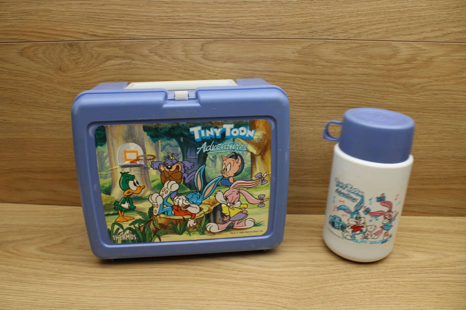 Vintage 90\'s Tiny Toon Adventures Lunch Box w Thermos 1990 Bugs Bunny Plastic