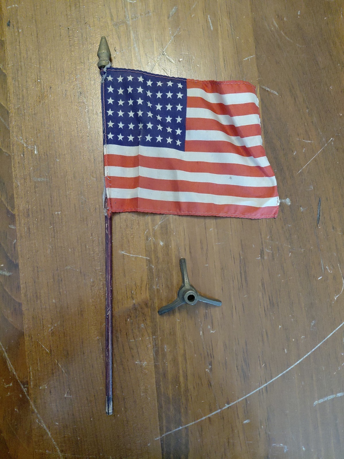 Vtg 1940s 48 Star American Desk Flag Sneath Glass Cast Metal Tri-Pod Stand MCM
