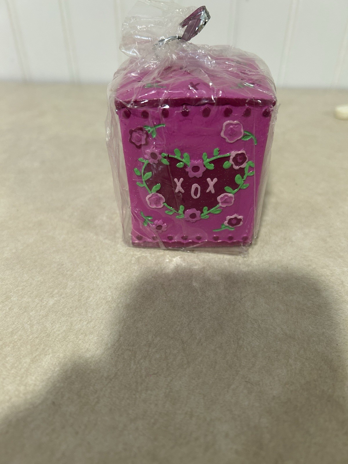 Vintage 2001 Claire\'s Small Trinket Ring Stash Box XOXO Love Pink Boho Y2K