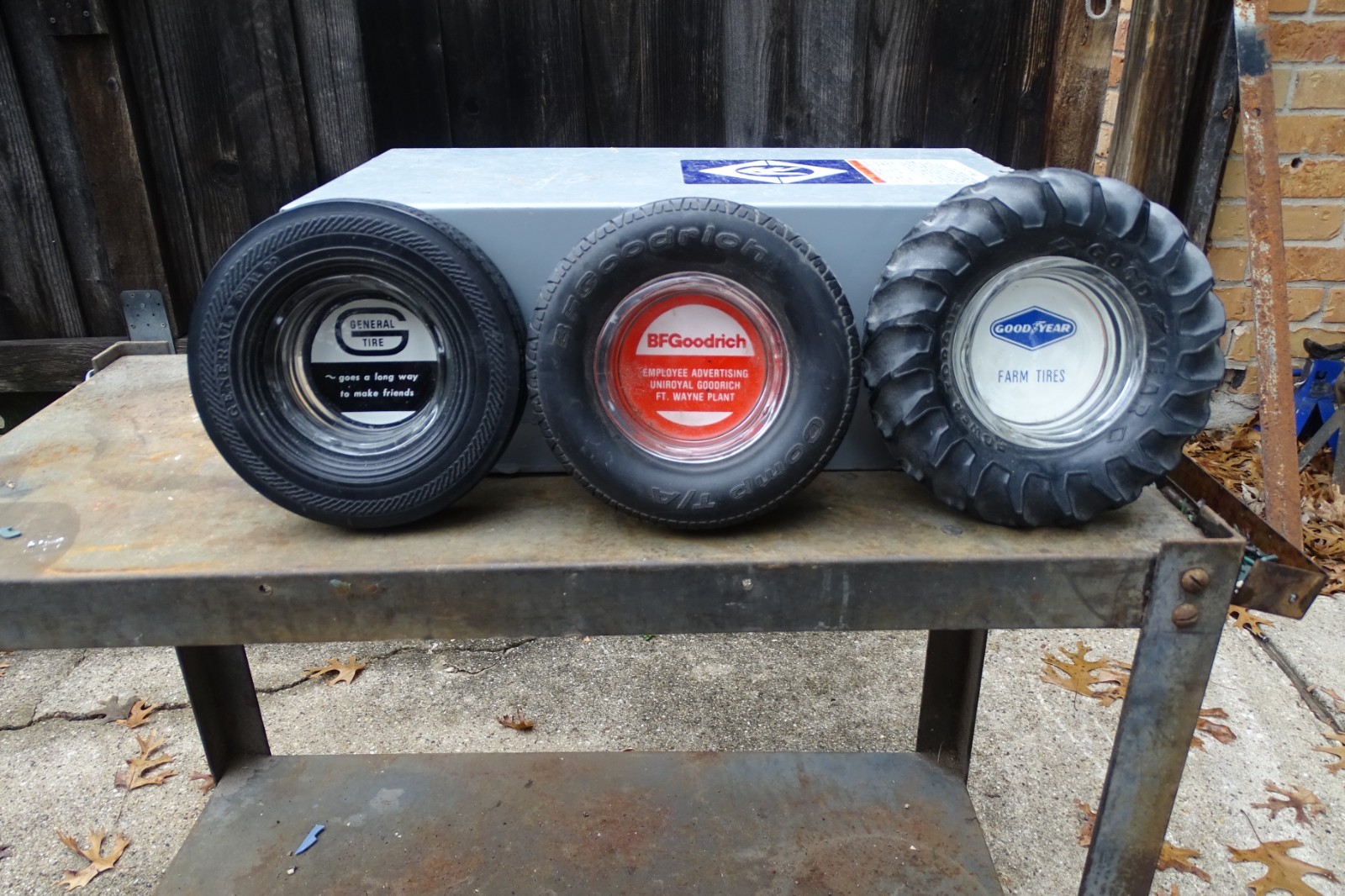 Vitage Rubber Tire Ashtrays Lot of 3