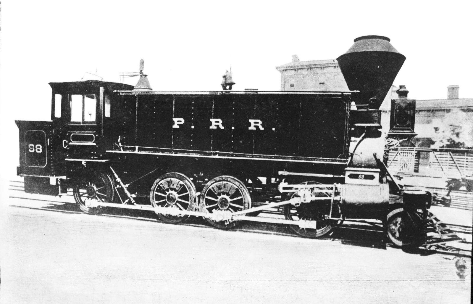 26DD149 DARK 2NDGEN NEGATIVE 1864s PENNSYLVANIA RAILROAD 2-8-0T LOCO #98
