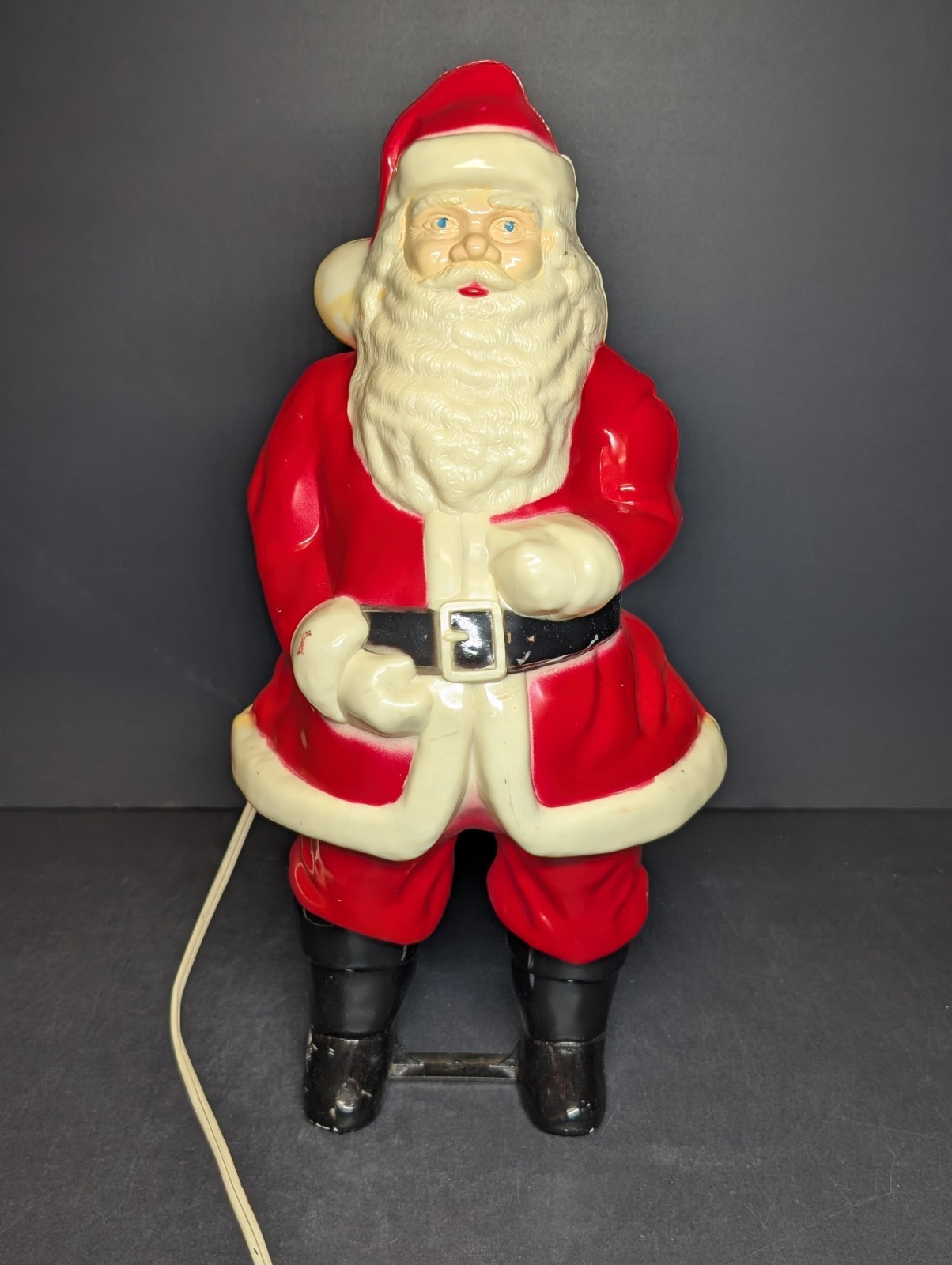 RARE Vintage Santa Light Up Blow Mold 17\