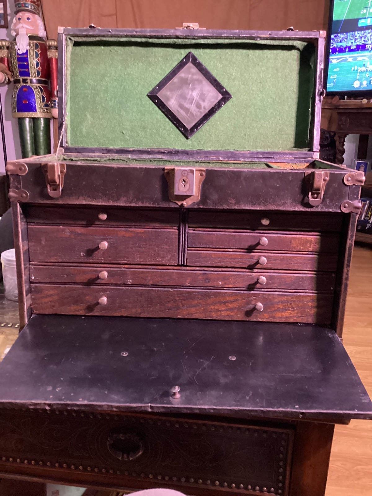 Antique MACHINISTS 7 DRAWER OAK CABINET W/TIN OVERLAY TOOL CHEST Industrial Art