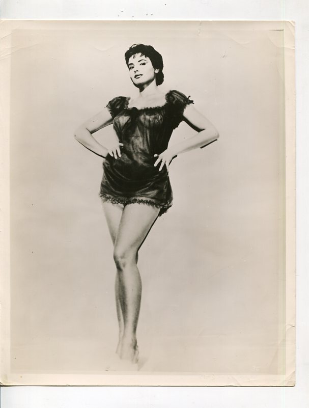 Isabel Sarli-8x10-B&W-Still