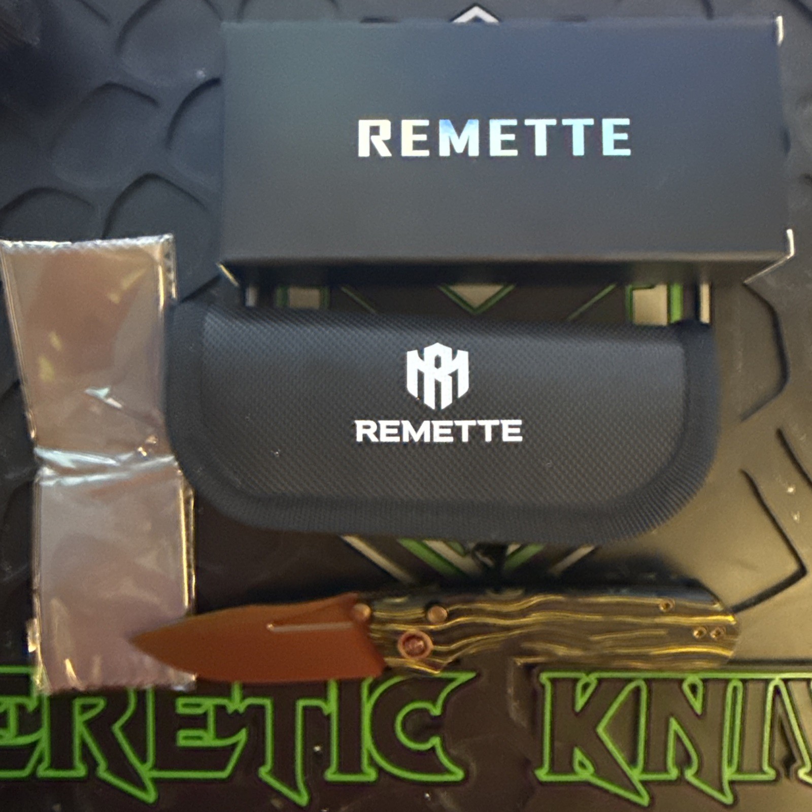 Remette Rhino RNGC9 Black And Yellow G10 Swirl Bronze Blade