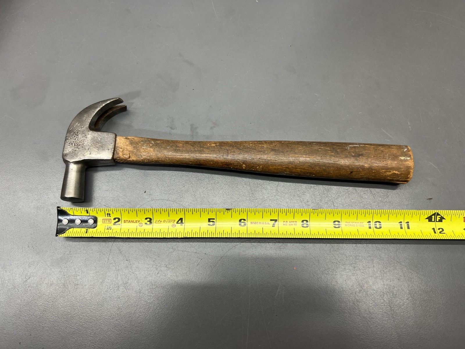 (H1) RARE VINTAGE FAT NOSE CLAW HAMMER - SMALL 6oz - VGC