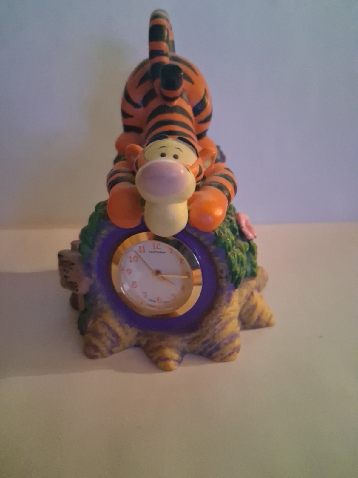 Disney Fantasma Tigger Time Clock