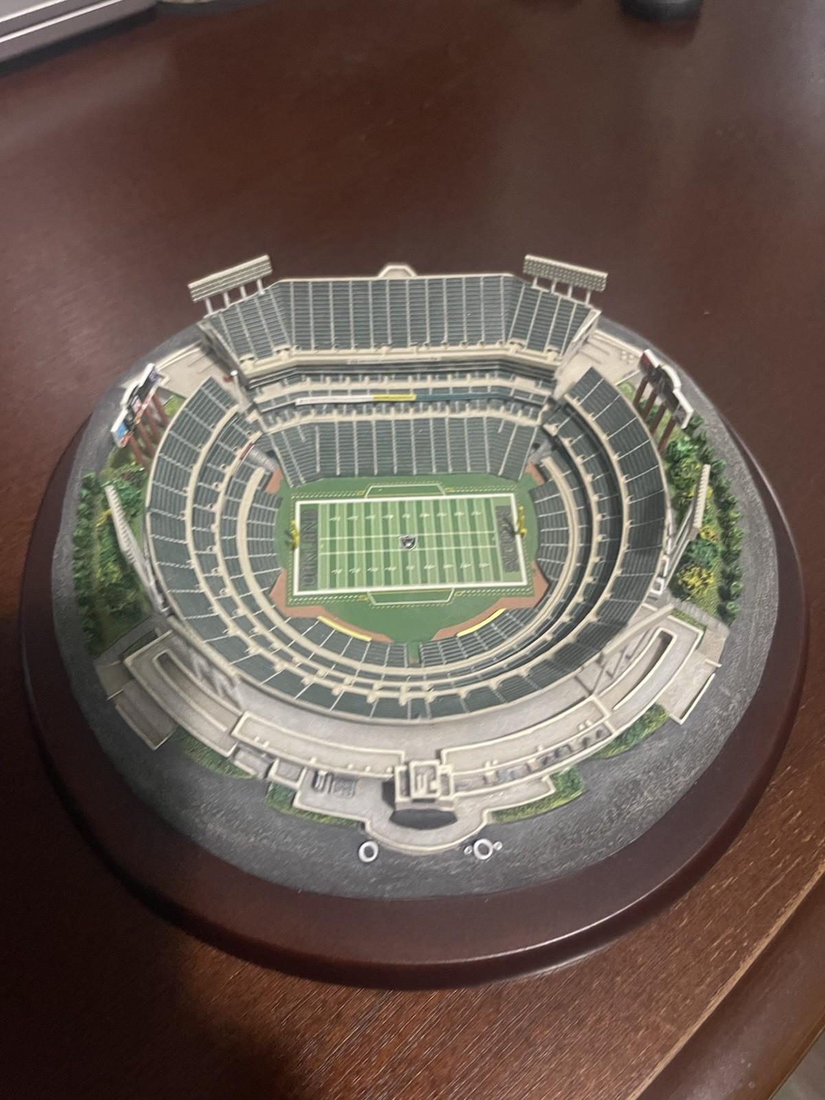 RARE NEW Danbury Mint NETWORK ASSOCIATES Coliseum Former Home Oakland RAIDERS