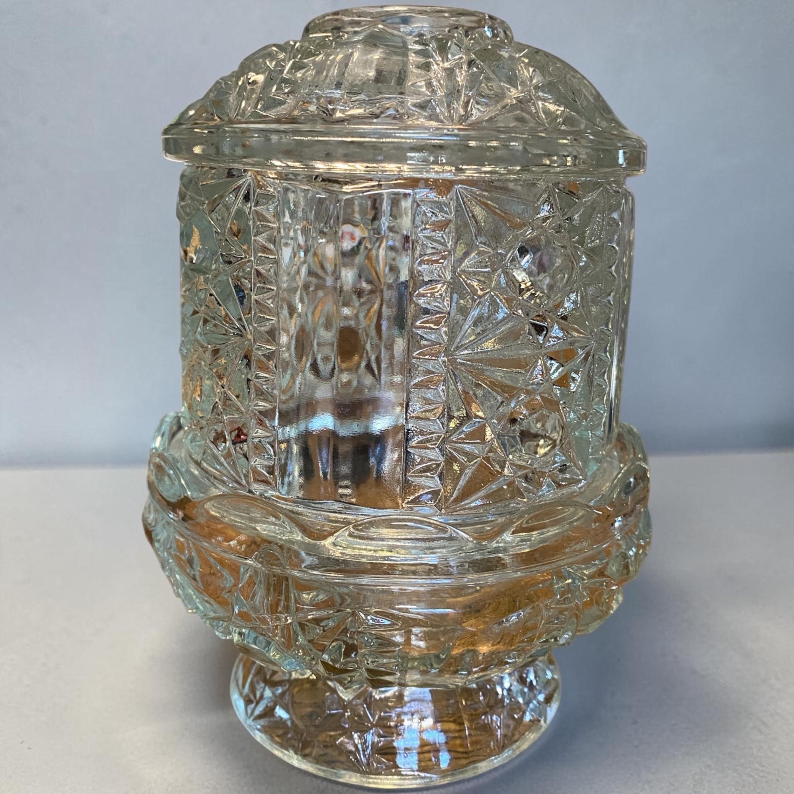 VINTAGE LARGE INDIANA GLASS STARS AND BARS CLEAR GLASS FAIRY LAMP 6.5\