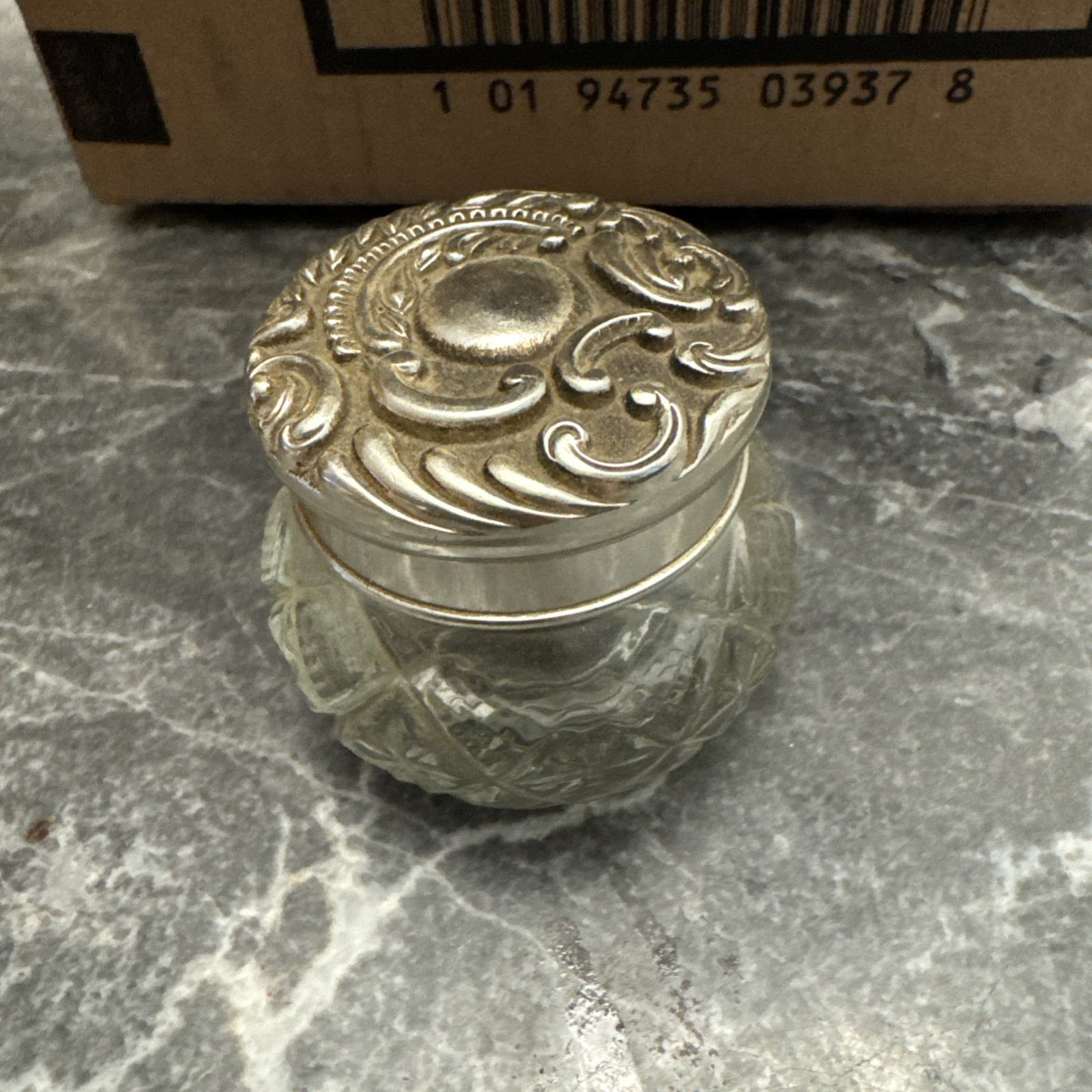 Vintage Avon rich moisture cream empty Glass Vanity Jar W/ Ornate Silver Lid 