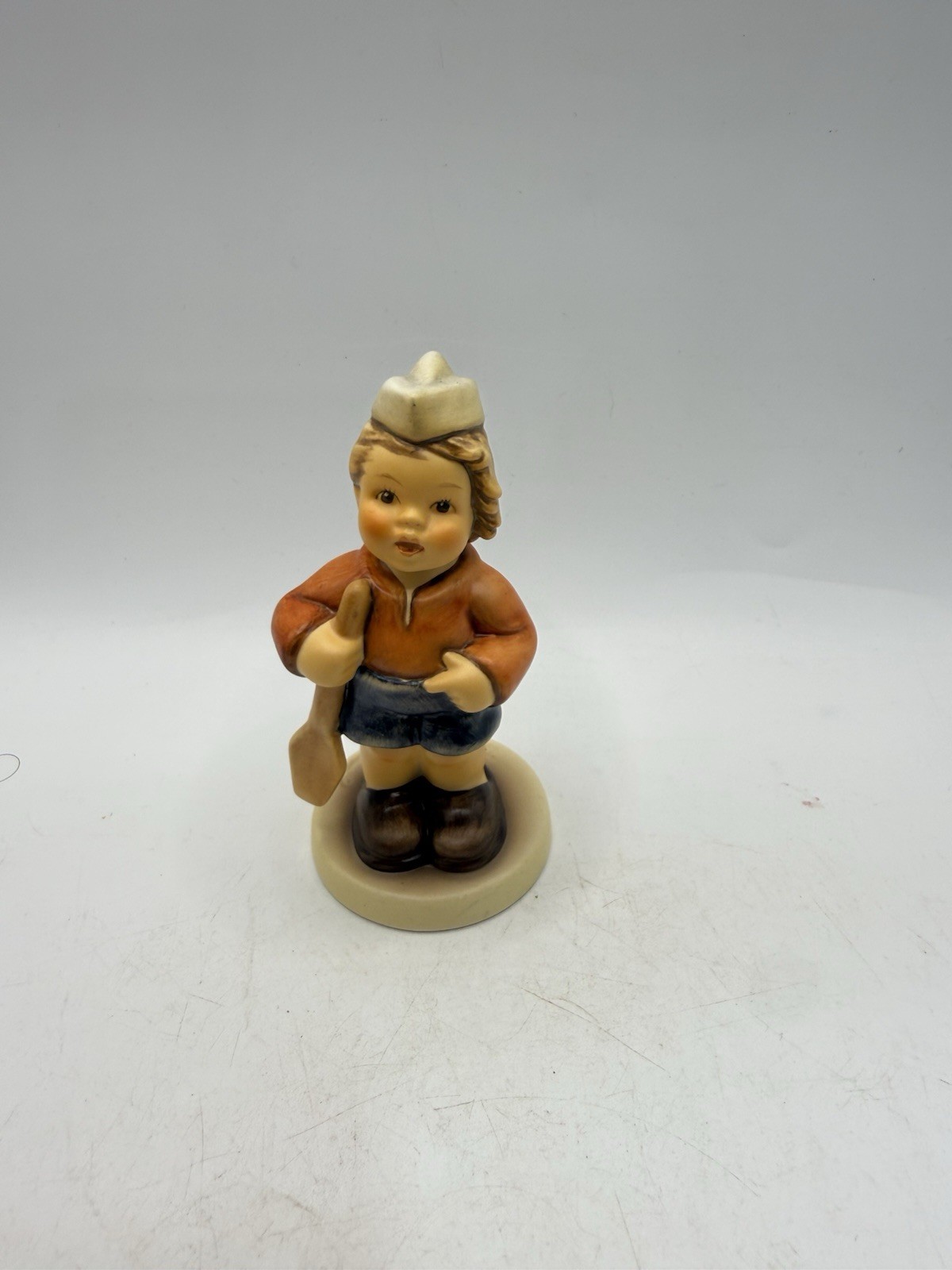 Goebel M.I. Hummel First Mate 2002/2003 Club Figurine Germany 3.75\