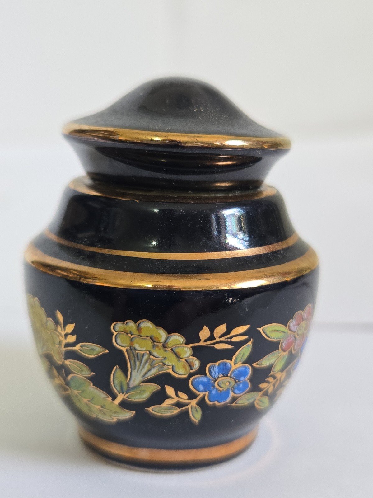 Vintage Beautiful Greek Ceramic Solid Perfume Pot 
